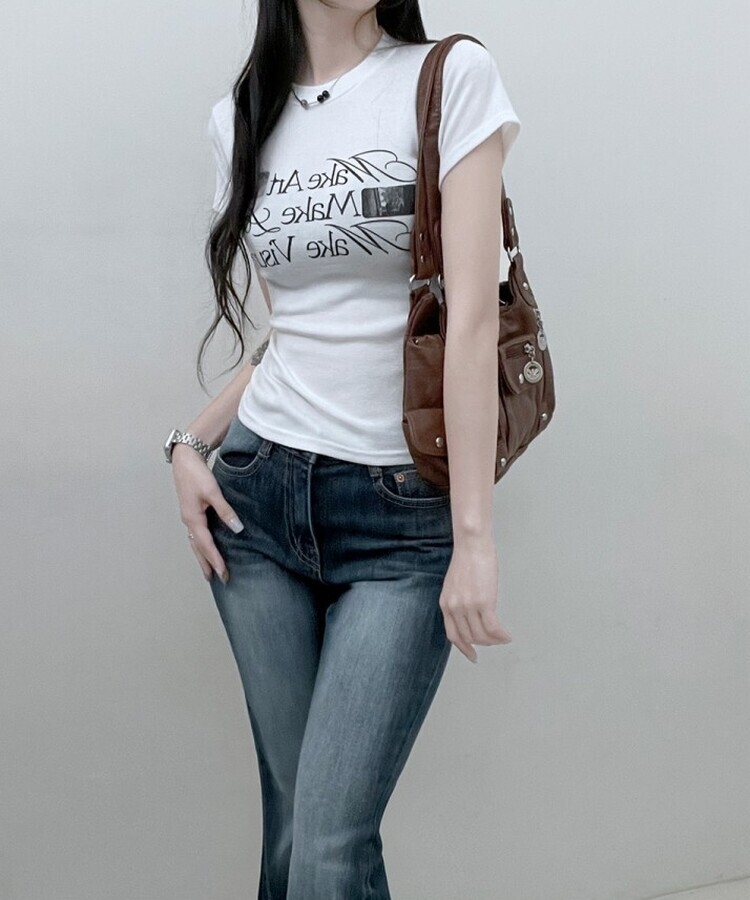 スリムフィットプリンティング半袖Tシャツ IVORY