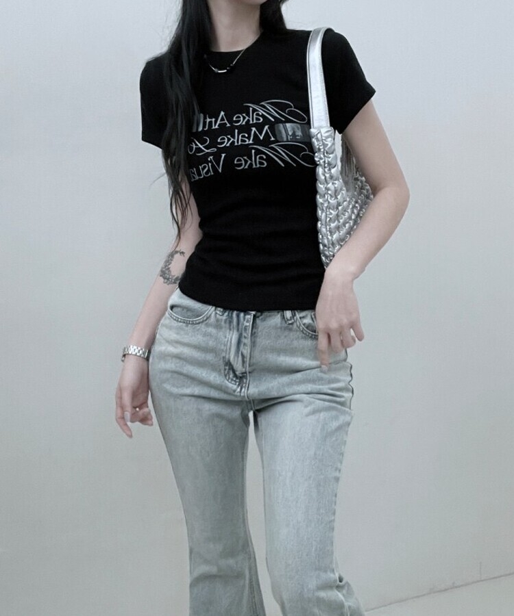 スリムフィットプリンティング半袖Tシャツ BLACK