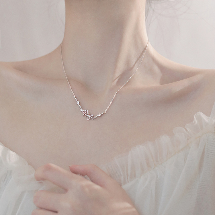 フラワーキュービックネックレス｜ネックレス｜韓国ファッション通販 SONA