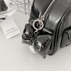 グロッシーダウンハートリボンキーホルダー BLACK