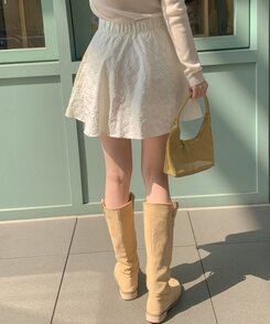 モブフラワーエンボAラインフレアミニスカートパンツ IVORY