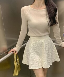 モブフラワーエンボAラインフレアミニスカートパンツ IVORY