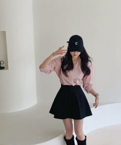 モブフラワーエンボAラインフレアミニスカートパンツ BLACK