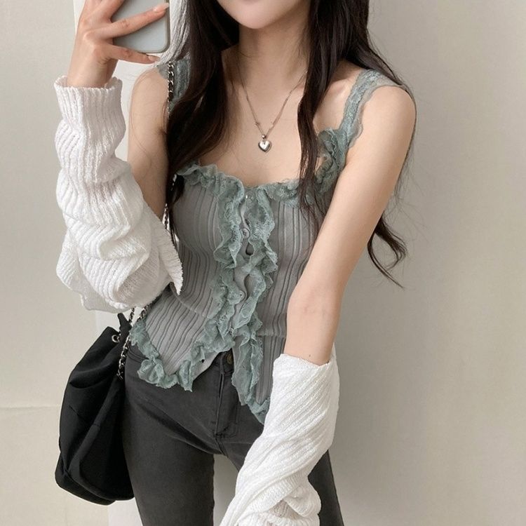 レースUネッククロップニットキャミソール GRAY