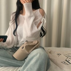 リボンショルダースリットルーズフィット長袖ニット5色 IVORY