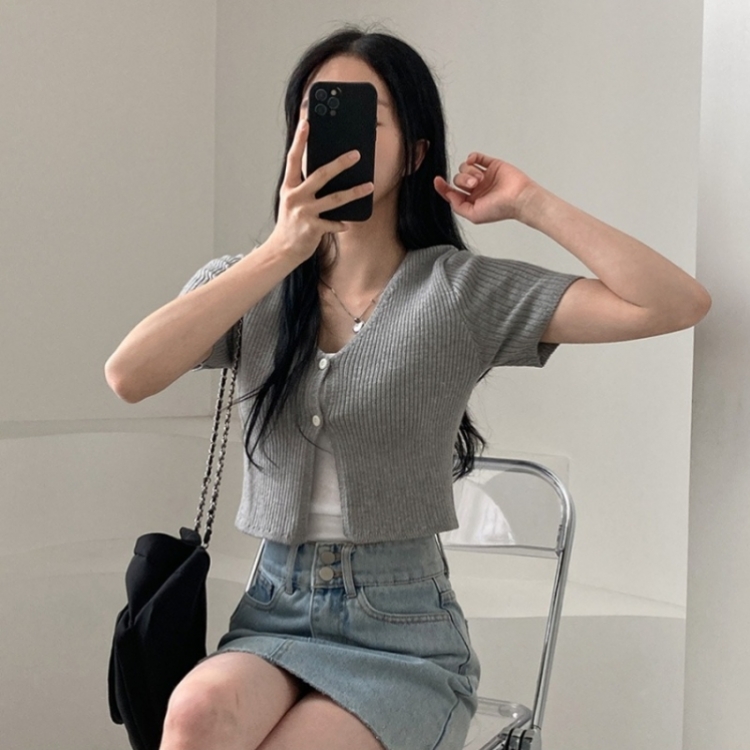 예쁨가득 데일리 트임 버튼 골지 크롭 반팔 가디건 그레이