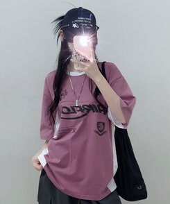 半袖Tシャツ 配色レタリングボックスフィット半袖Tシャツ pastel purple