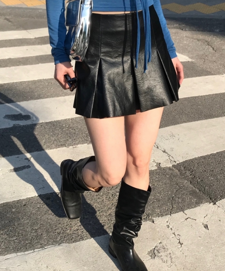 フェイクレザーミニスカートパンツ｜ミニスカート｜韓国ファッション
