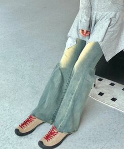 トラッキングスエードスニーカー BEIGE