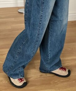 トラッキングスエードスニーカー BEIGE