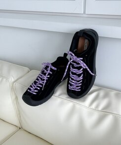 トラッキングスエードスニーカー