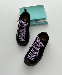 トラッキングスエードスニーカー