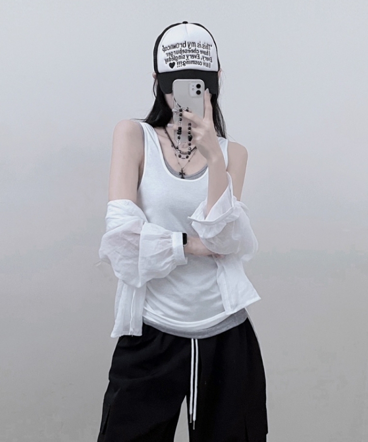 면슬림유넥라운드레이어드롱나시 화이트