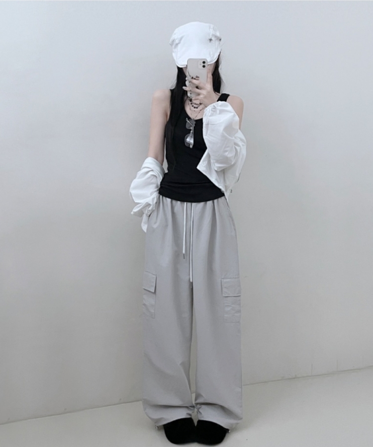 면슬림유넥라운드레이어드롱나시 블랙