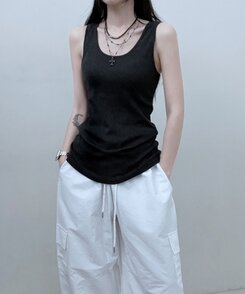 Uネックラウンドレイヤードロングタンクトップ CHARCOAL