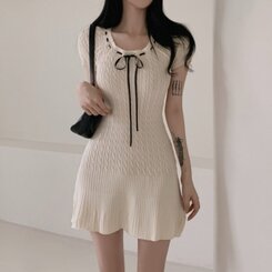 ミニワンピース リボンケーブルニット半袖ミニワンピース BEIGE