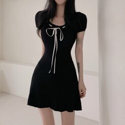 ミニワンピース リボンケーブルニット半袖ミニワンピース BLACK