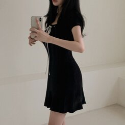 ミニワンピース リボンケーブルニット半袖ミニワンピース BLACK
