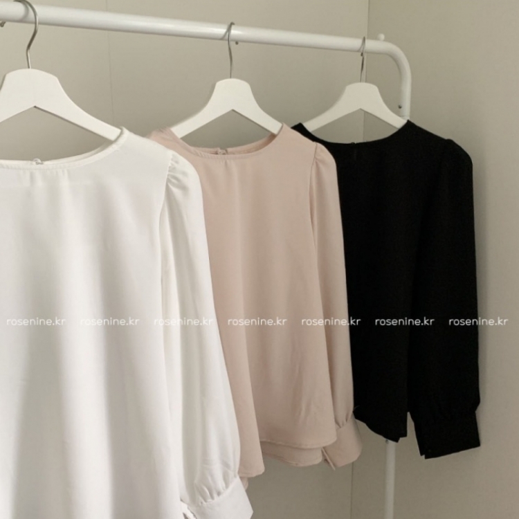 니드 셔링 블라우스