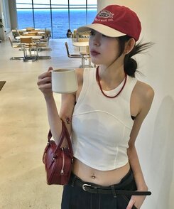 レッドビーズネックレス RED