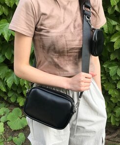 パブリックショルダーバッグ BLACK