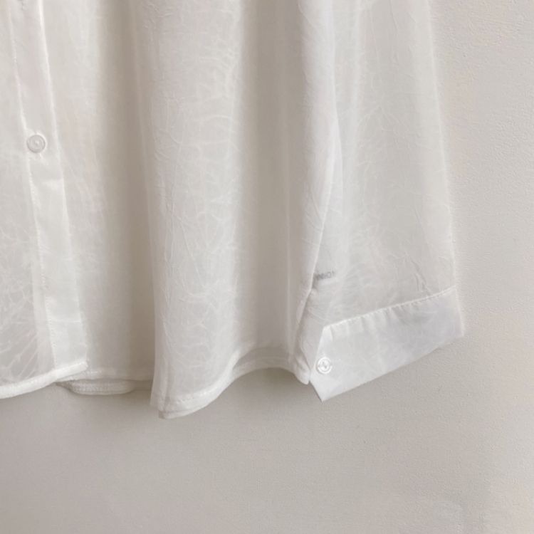 サマーシースルー無地ルーズフィットシャツ