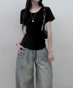 Uネックラウンドフィット半袖Tシャツ6色 BLACK