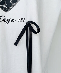 半袖Tシャツ ノアボックスフィットリボン半袖Tシャツ