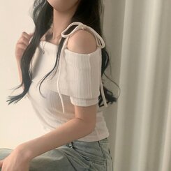 リボン半袖オフショルダーTシャツ IVORY