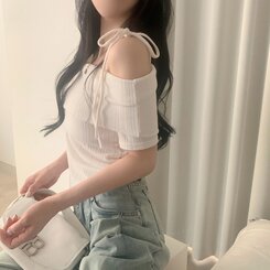 リボン半袖オフショルダーTシャツ IVORY