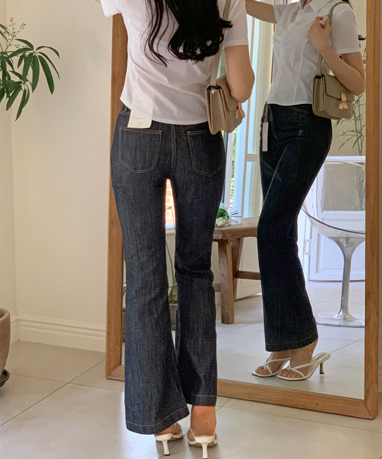 スクエアトゥストラップミュールサンダル Ivory