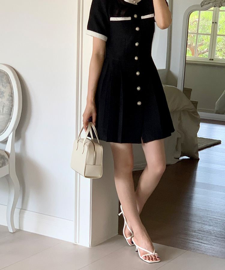 スクエアトゥストラップミュールサンダル Ivory