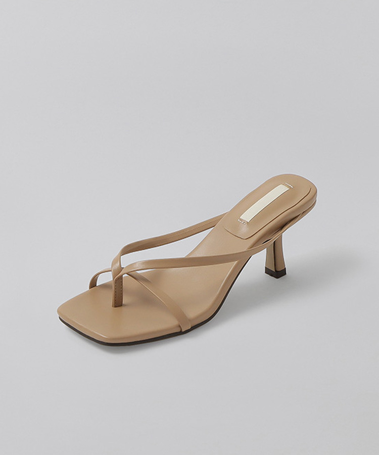 スクエアトゥストラップミュールサンダル