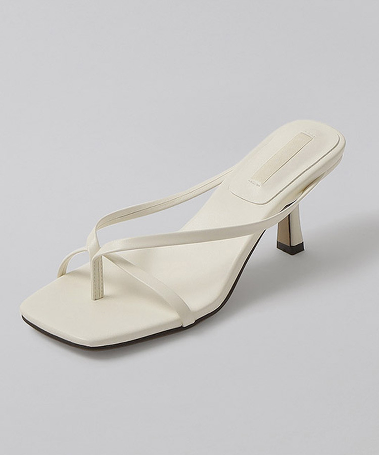 スクエアトゥストラップミュールサンダル