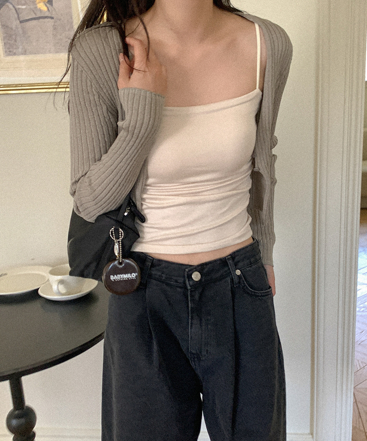 【カップ付き】シックスティーンシャーリングスリーブレス5色 LIGHT BEIGE