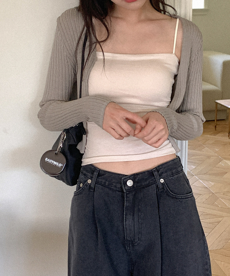 【カップ付き】シックスティーンシャーリングスリーブレス5色 LIGHT BEIGE