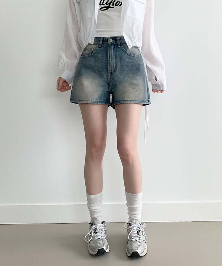 キャットウォッシングハイウエストデニムショートパンツ BLUE