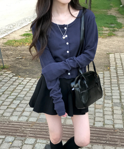 ナチュラルメロウフリルカーディガン NAVY