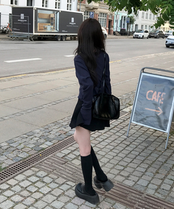 ナチュラルメロウフリルカーディガン NAVY