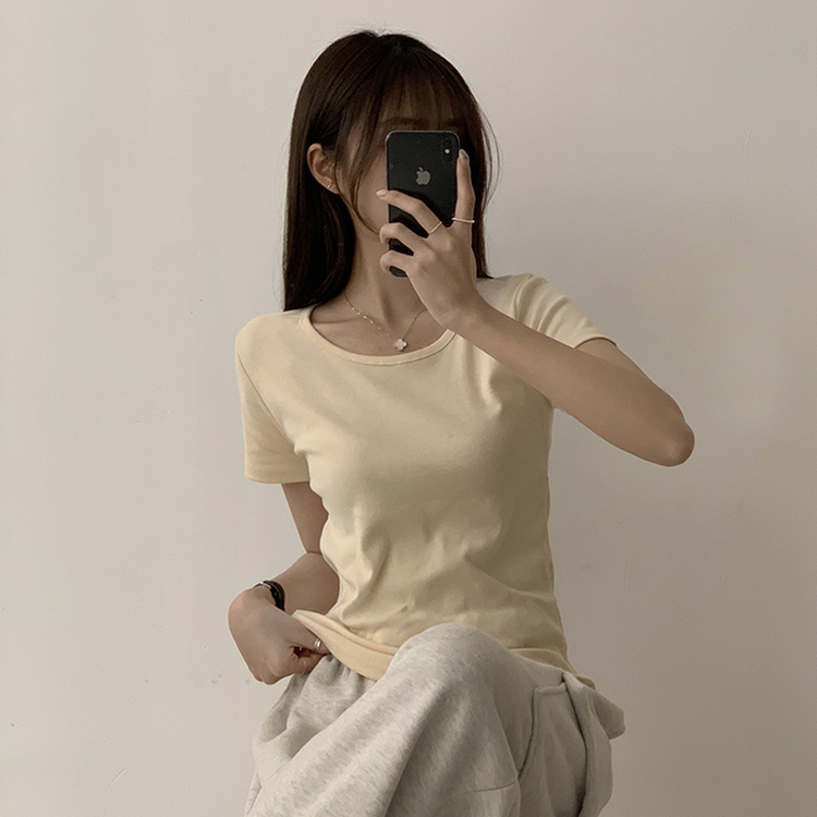 ベーシック無地セミクロップ半袖Tシャツ5色 LIGHT BEIGE
