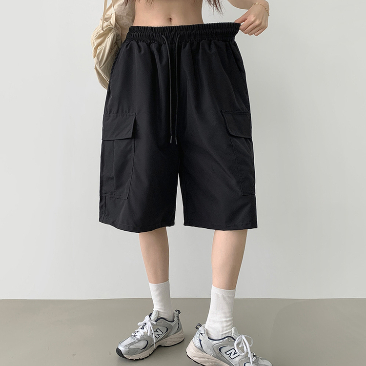 ショートパンツ カーゴバミューダ6分丈ショートパンツ BLACK