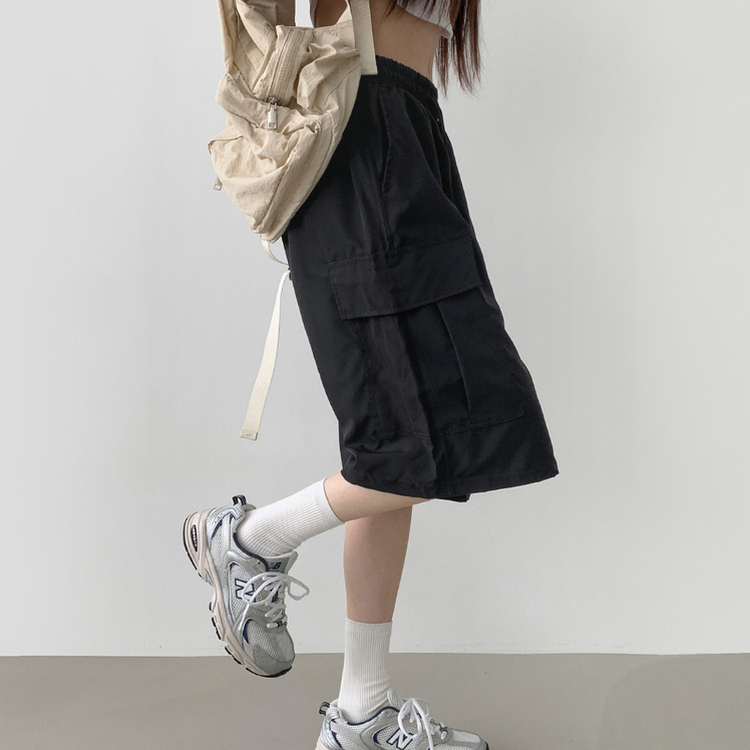 ショートパンツ カーゴバミューダ6分丈ショートパンツ BLACK