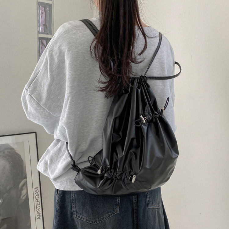ストリングシャーリングバックパック BLACK