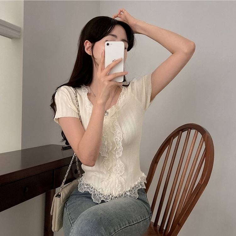 フェミニンフリルレースUネック半袖ニット IVORY