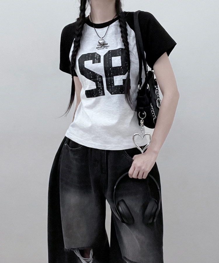 92나그랑배색레터링세미크롭반팔티 백멜란지