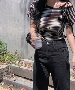 半袖Tシャツ ナチュラルストライプオフショルダー半袖Tシャツ IVORY