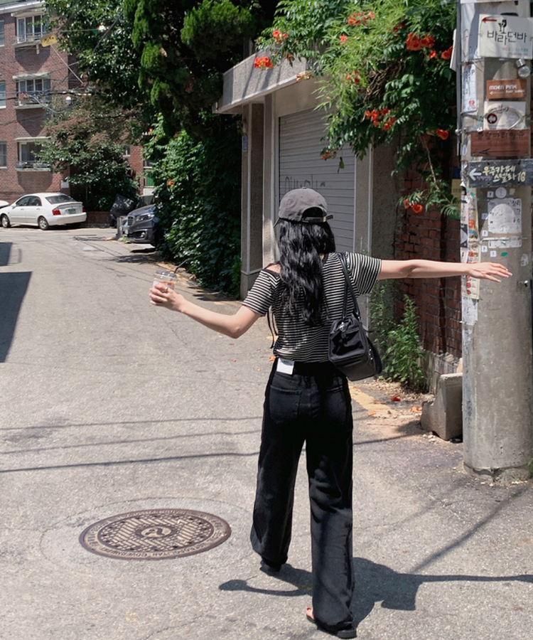 ナチュラルストライプオフショルダー半袖Tシャツ IVORY