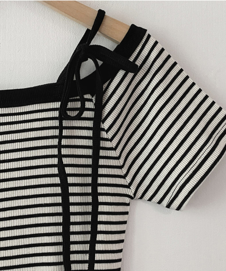 ナチュラルストライプオフショルダー半袖Tシャツ