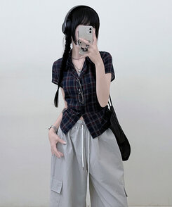 シャツ サイドシャーリングチェッククロップ半袖シャツ NAVY