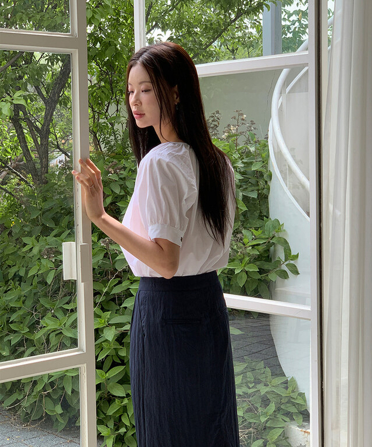 ボタンシャーリングパフ半袖ブラウス WHITE